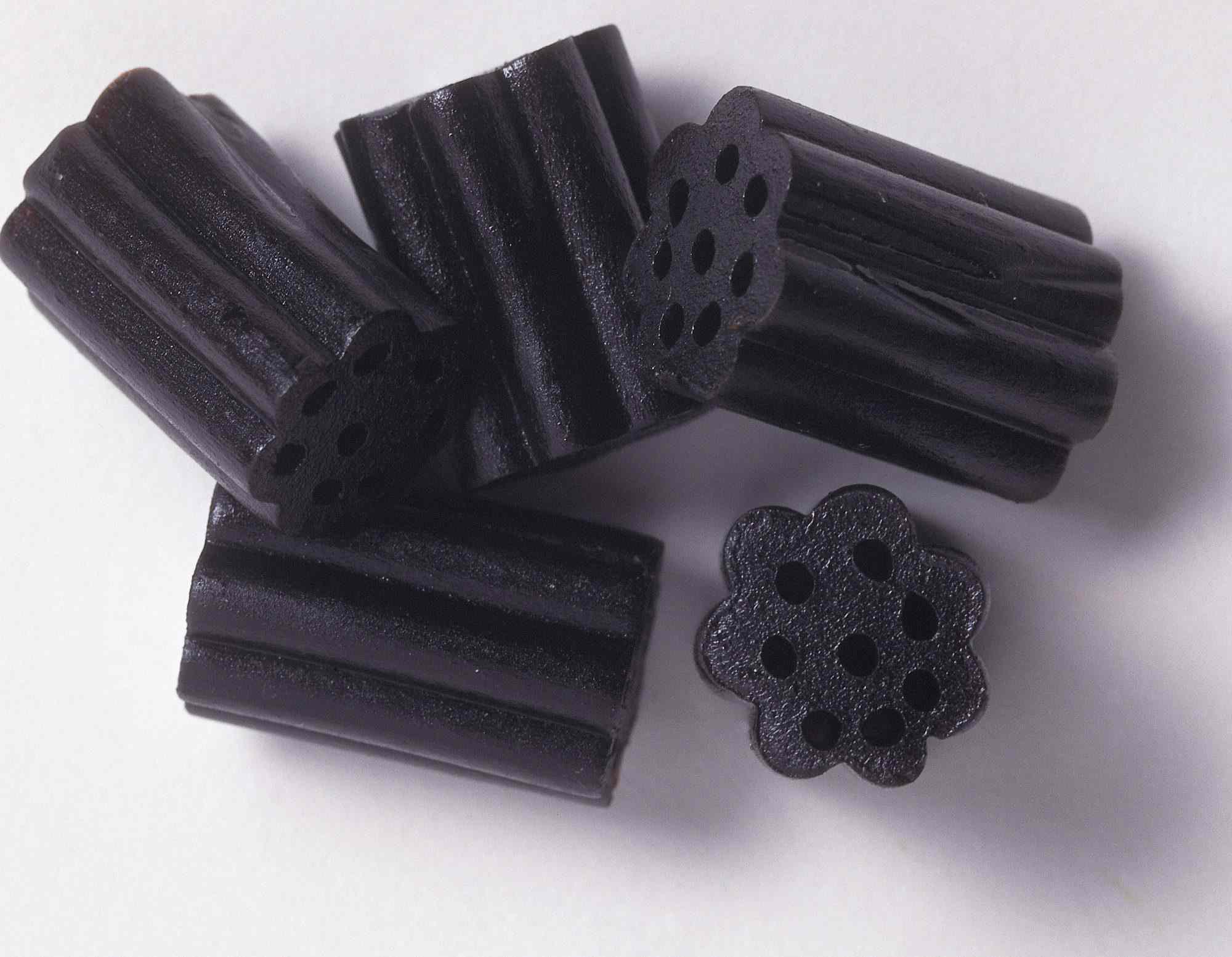 Black Licorice: Well being Advantages, Vitamin, Dangers